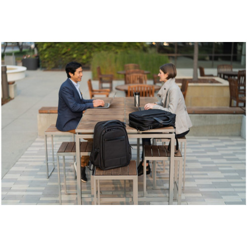 Kensington Zaino per laptop Contour™ 2.0...