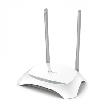 TP-LINK TL-WR850N router... 2