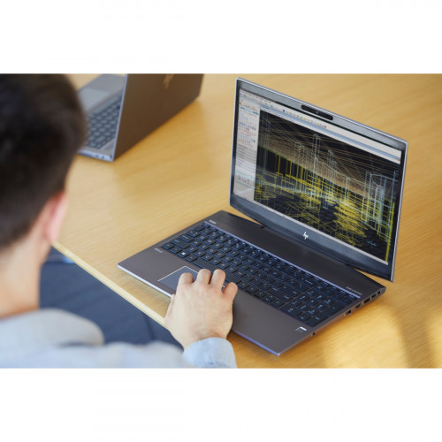 HP ZBook 15v G5 Workstation mobile Argento 39,6...