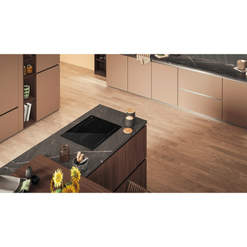 Hotpoint HB 4860C CPNE Nero Da incasso 59 cm...