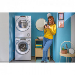 Candy RapidÓ RO41274DWMCT/1-S lavatrice Caricamento frontale 7 kg 1200 Giri/min A Bianco