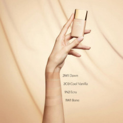 Estée Lauder Double Wear Sheer Long-Wear Makeup SPF 20 1N2 Ecru 30ml