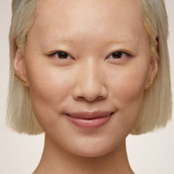 Estée Lauder Double Wear Sheer Matte Long-Wear Makeup SPF 20 2C3 Fresco 30ml