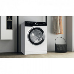 Whirlpool WSB 624 S IT lavatrice Caricamento frontale 6 kg 1151 Giri/min C Bianco