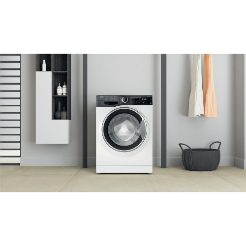 Whirlpool WSB 624 S IT lavatrice Caricamento...