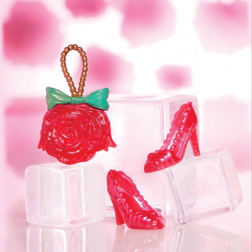 Hasbro E83955L00 bambola