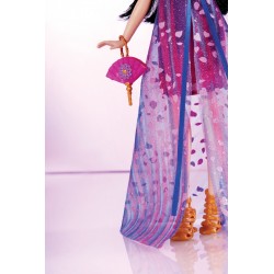 Hasbro E83955L00 bambola